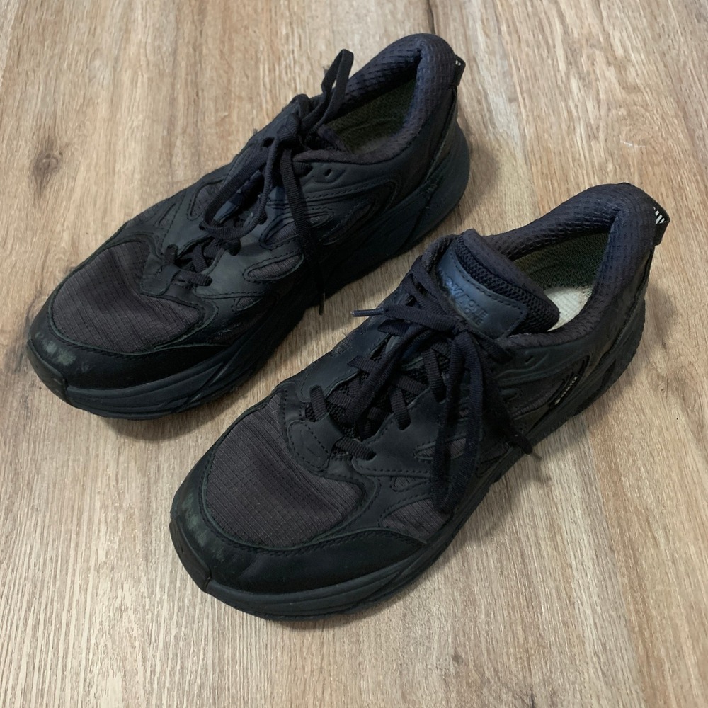 Hoka Clifton L GORE-TEX running hiking shoes in all black - size 8 mens